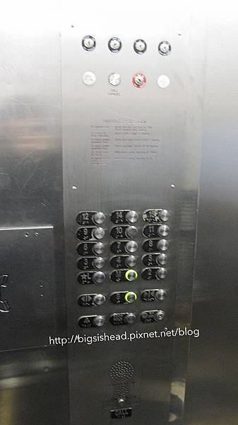1361542051-2401632464_n.jpg