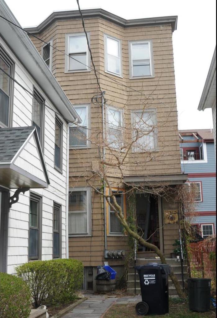 CDs_uRdWoAIIZG5.jpg:large