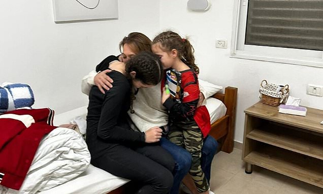 www.dailymail.co.uk