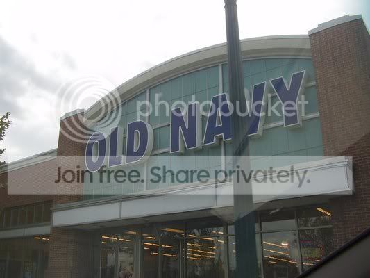 Oldnavycolumbusoh.jpg