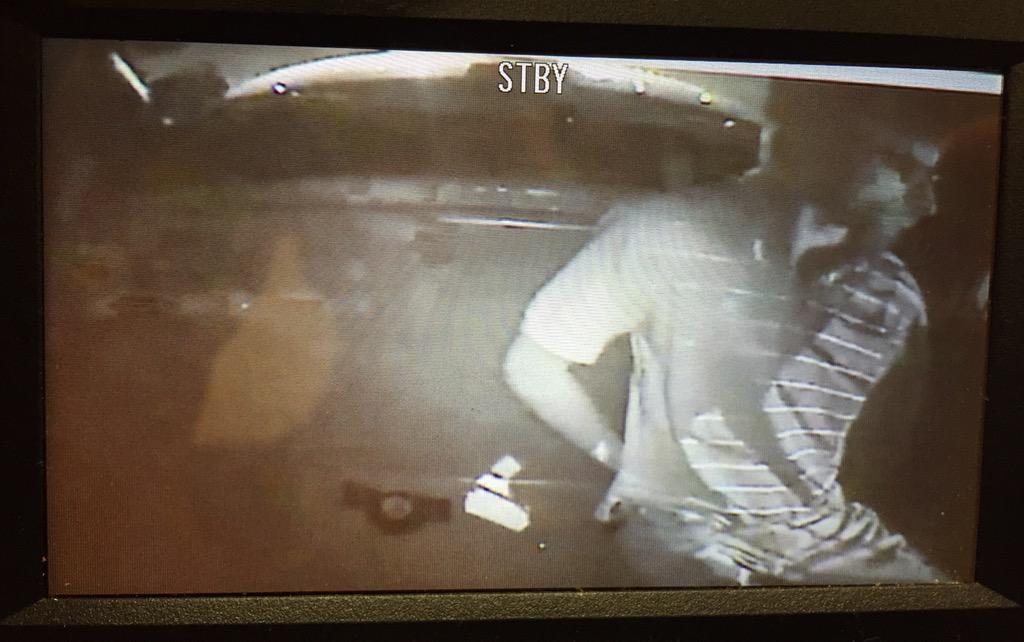 B-D_c_vCYAMEgXz.jpg:large