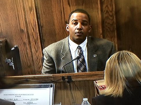 B9vBRrbIcAAYyZV.png:large