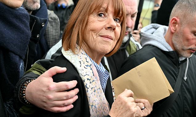 www.dailymail.co.uk