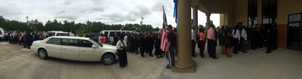 CFI39tAUgAIJePD.jpg:large