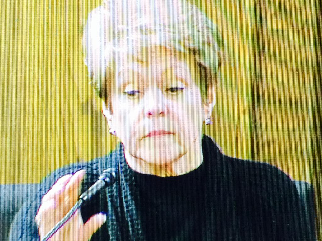 B9lmWYiCQAAxS3M.jpg:large