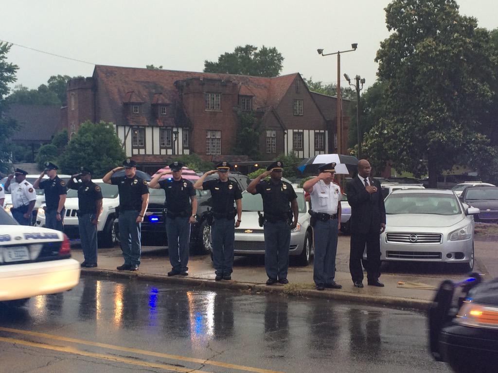 CEwlhQGUUAAdYpX.jpg:large