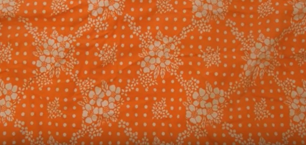 orange-sheet-torbecke-girl-jpg.152990