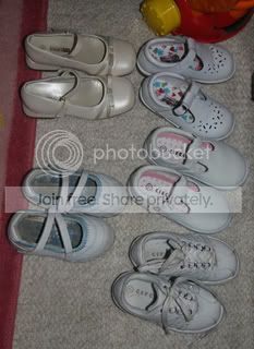 babyshoes.jpg