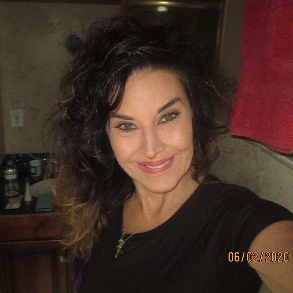 stephanie_hollingsworthjpg