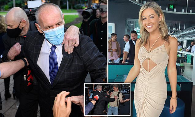 www.dailymail.co.uk