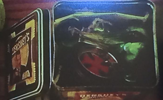 B9vWzMeIQAIXciU.png:large