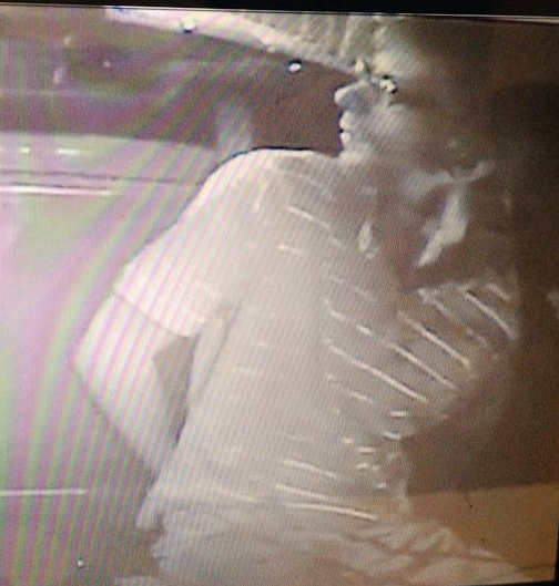 B-ECL7VCAAAnAgS.png:large