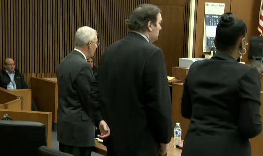 B4gOw2HCYAANYAD.jpg:large