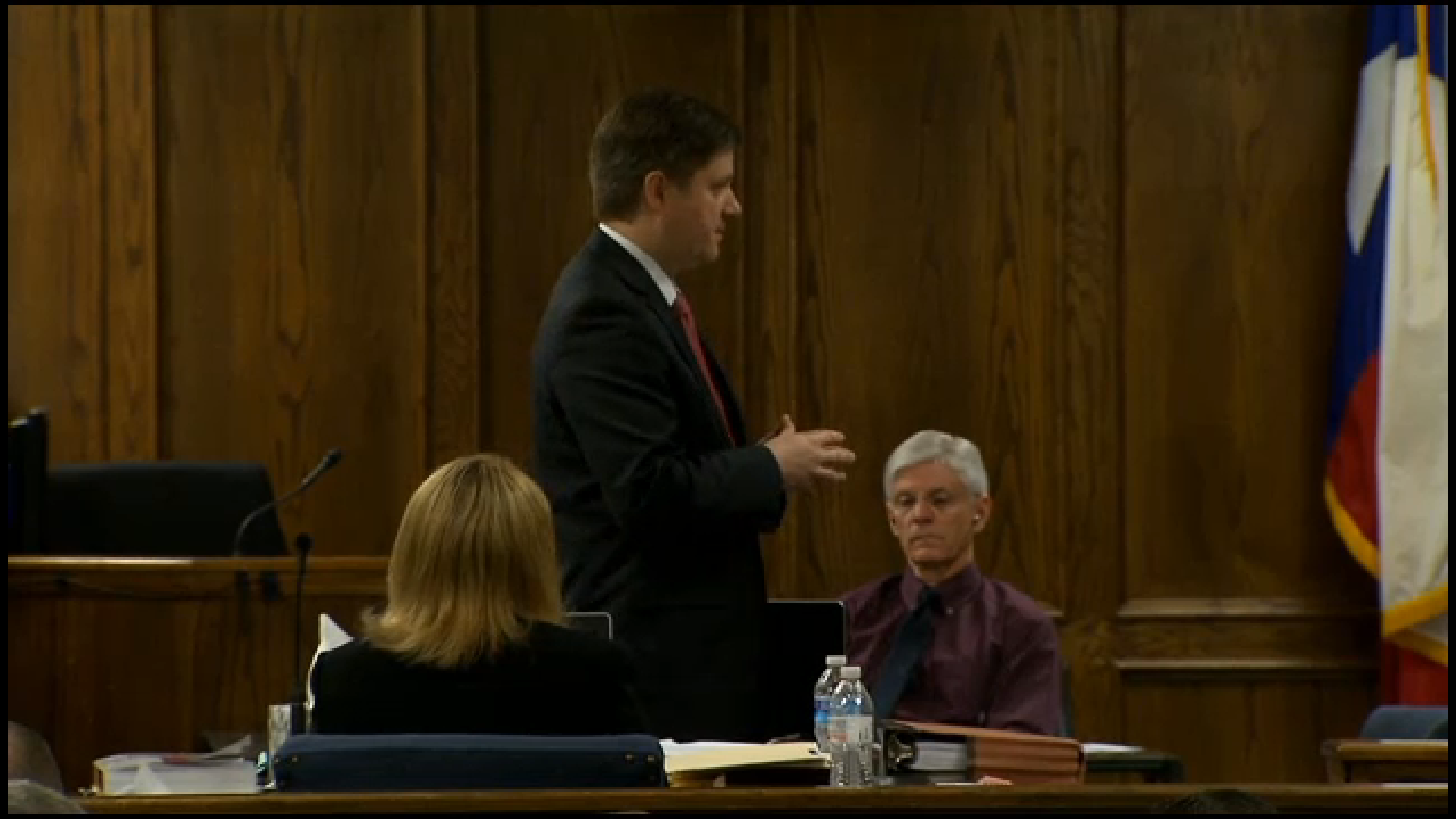 B9ktCTLIAAA1j9S.png:large