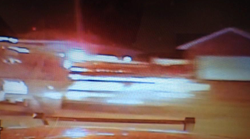 B9qyS0dIYAA17DG.png:large