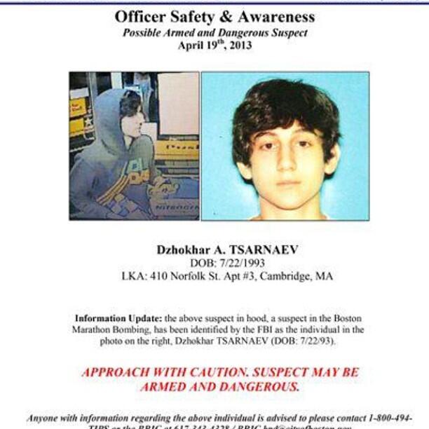 BINp2aRCQAAM-1f.jpg:large