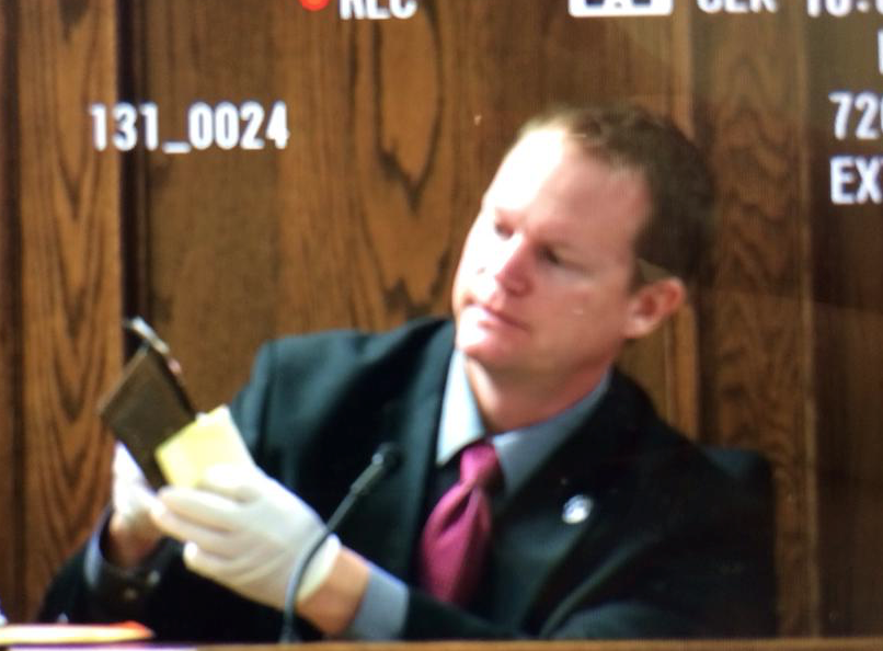 B9_4qYwCIAQMtXp.png:large