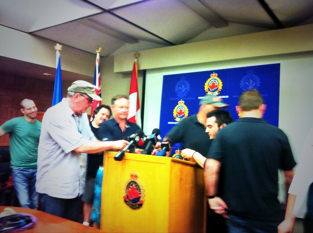 BK45I3-CUAAPBe8.jpg:large