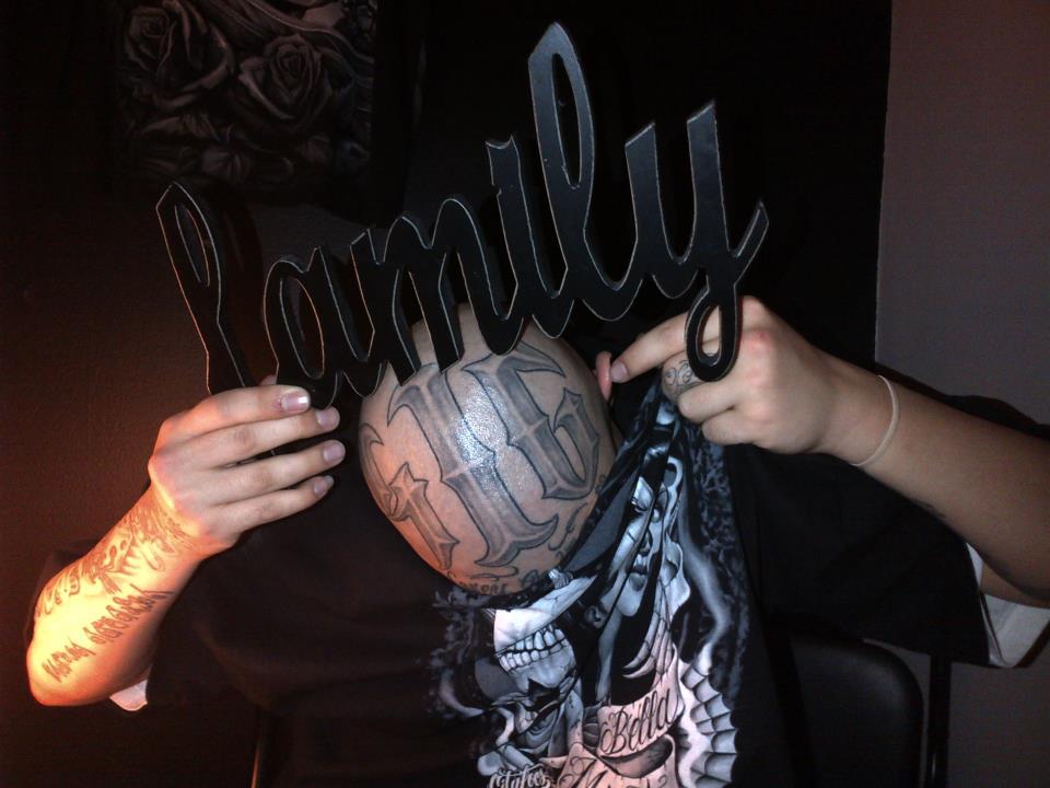 A-C-573CEAAM7Kn.jpg:large