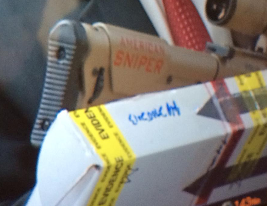 B-Eot9_CIAABz3X.png:large