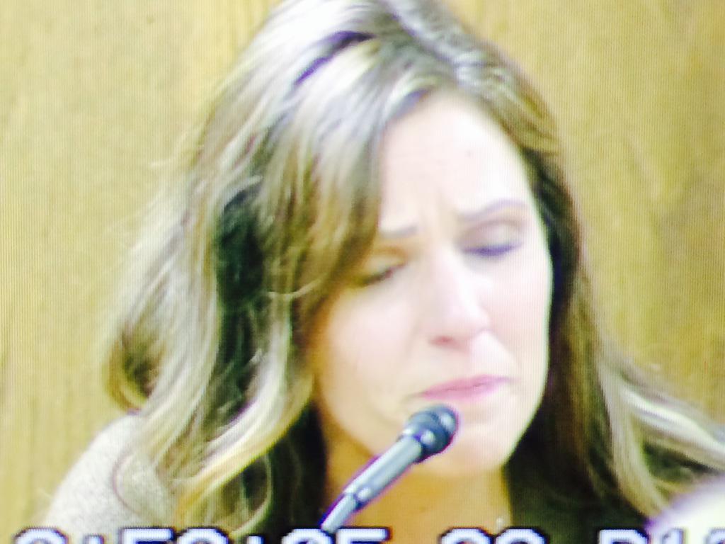 B9lPNc7IQAAR1cD.jpg:large