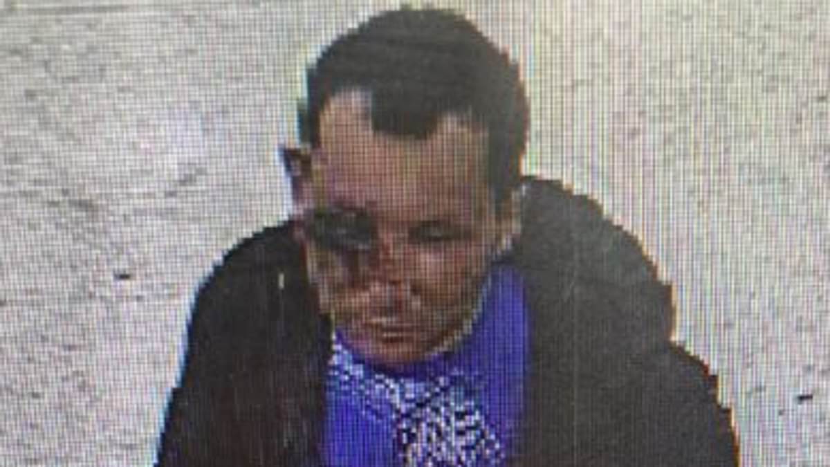 www-dailymail-co-uk.cdn.ampproject.org