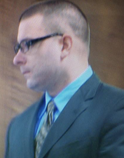 B-JHyNCCcAAwehh.png:large