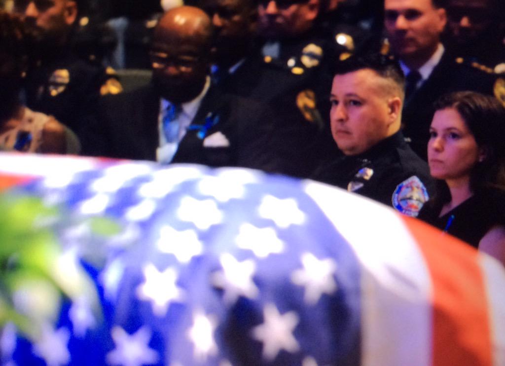 CE-p8mtWYAA7vVY.jpg:large