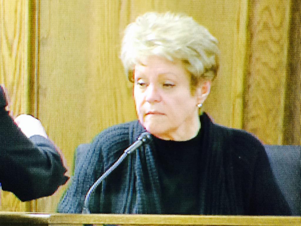 B9ln2wyIAAEqVBU.jpg:large