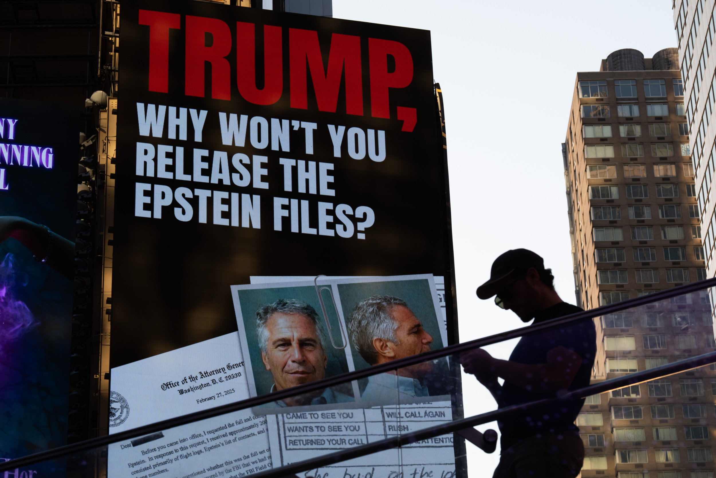 www.newsweek.com