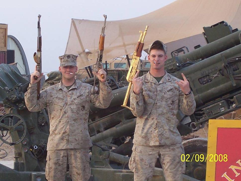 B9_1FM8CYAEdq_s.jpg:large