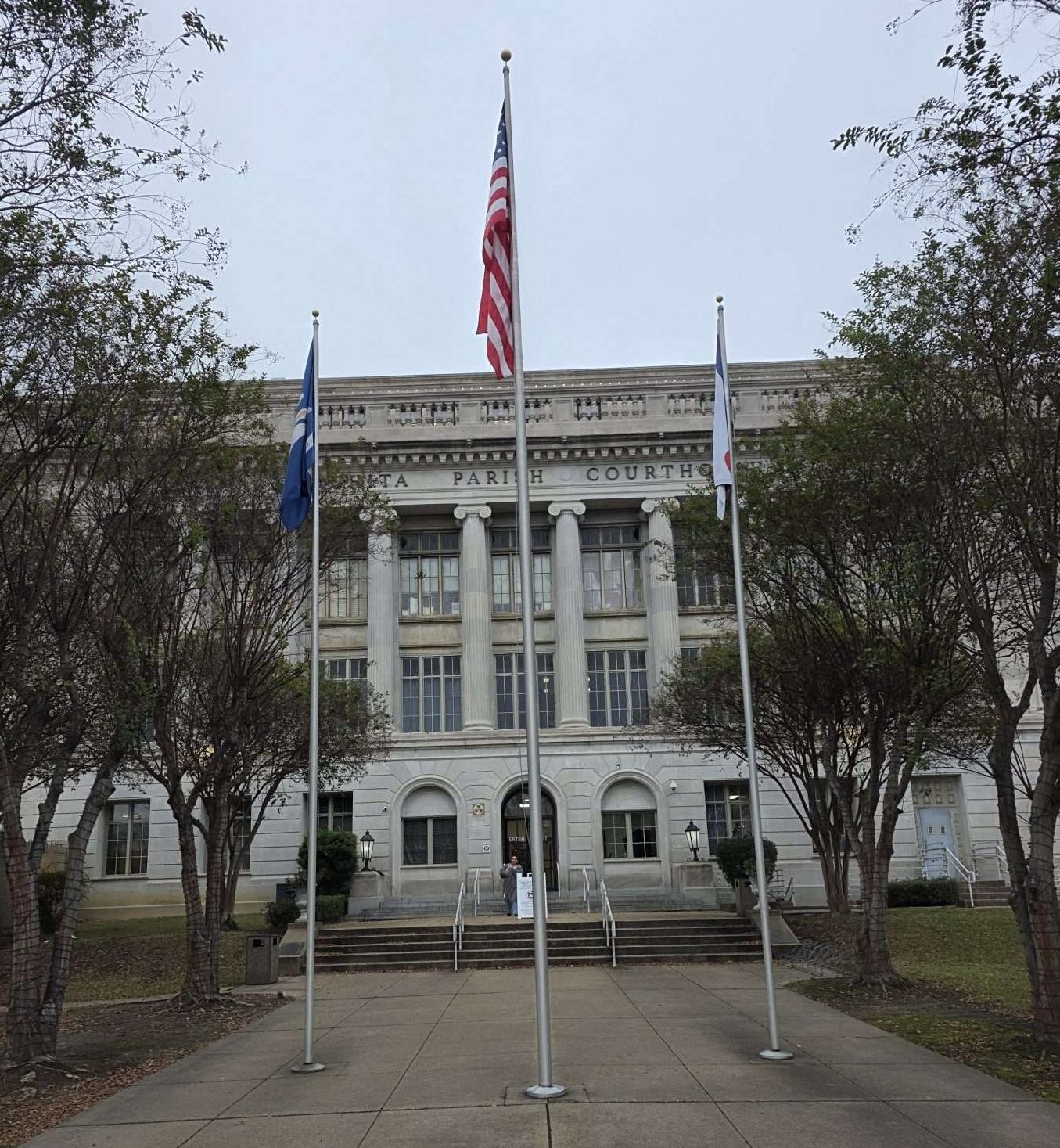 darkhorsepressnow.com