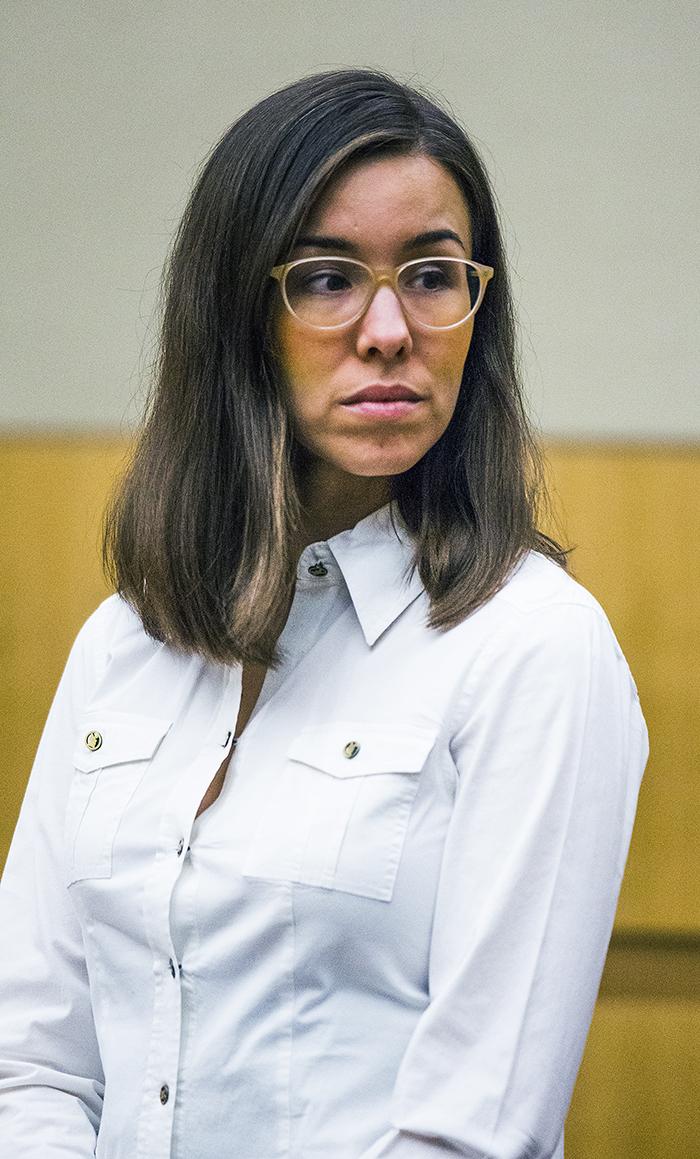 B5AG86KCEAA2CJq.jpg:large