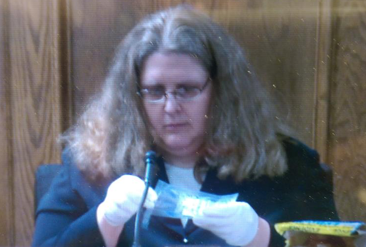 B-DomYqCcAEiTYe.png:large