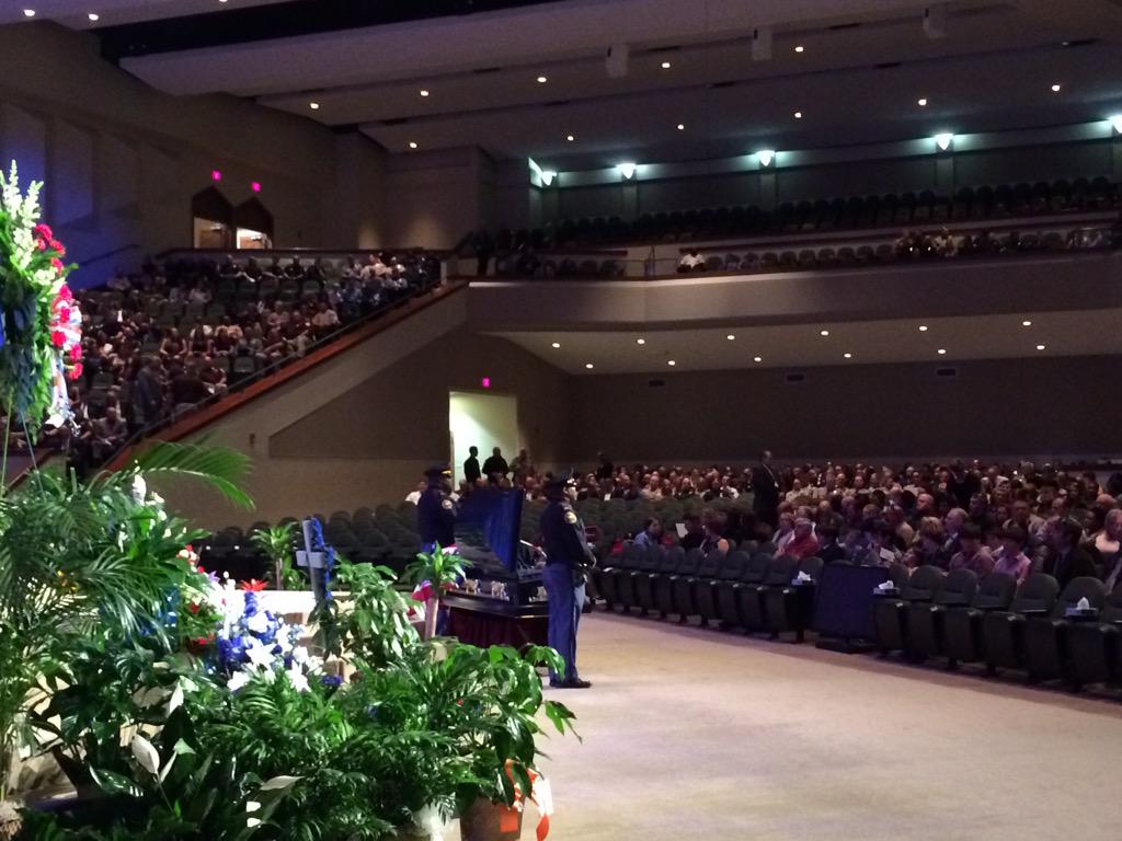 CE-kdquWEAAW8TM.jpg:large