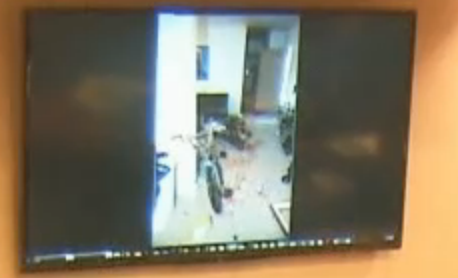 CEg7gW8XIAEwypk.png:large