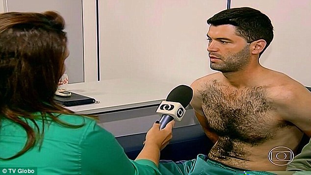 1413602547254_wps_11_tiago1_JPG.jpg