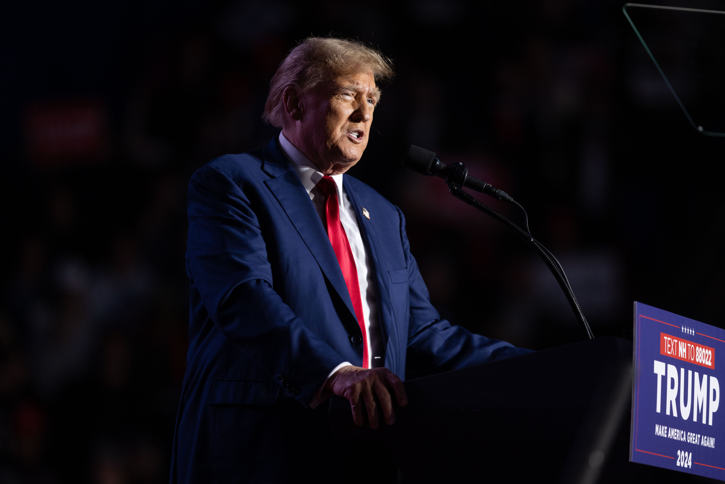 www.newsweek.com