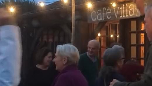 www-dailymail-co-uk.cdn.ampproject.org