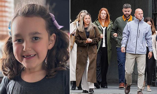 www.dailymail.co.uk