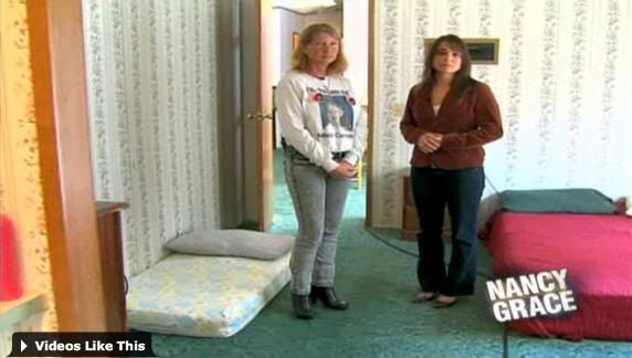 0470-InsideTrailerNG.jpg