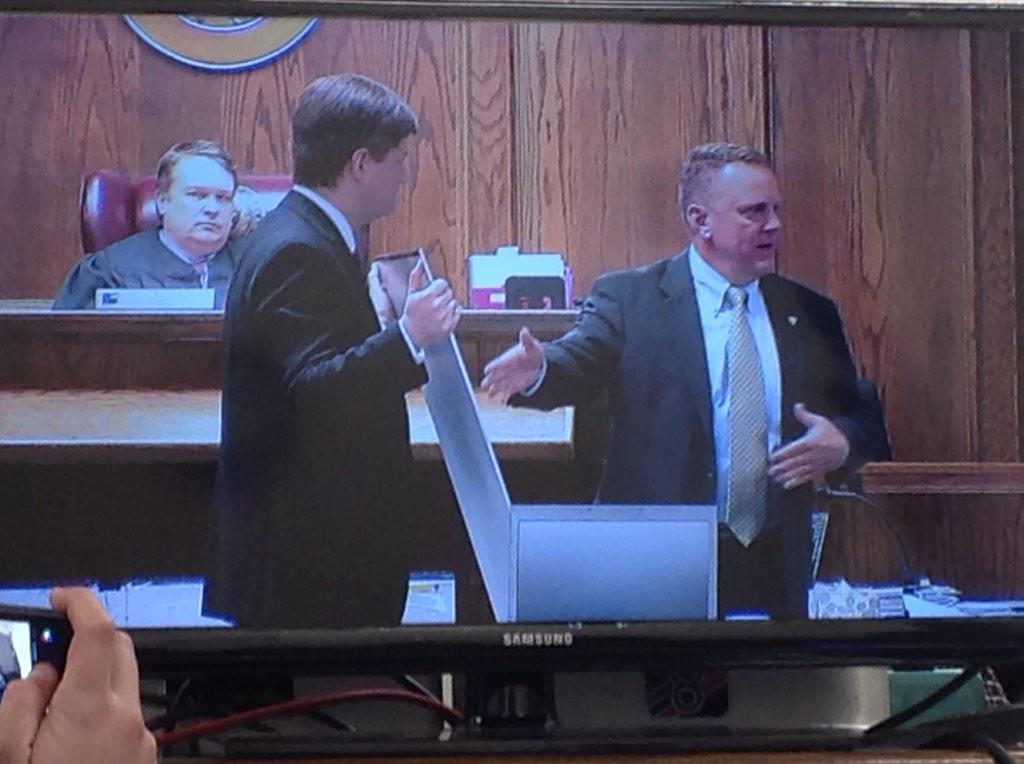 B-oLGVBUUAA25SR.jpg:large