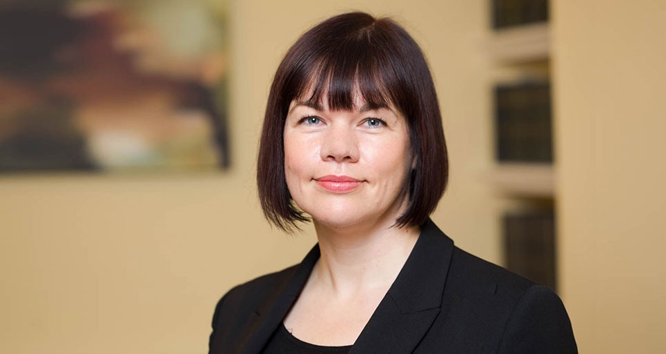 CAROLINE-REES.jpg