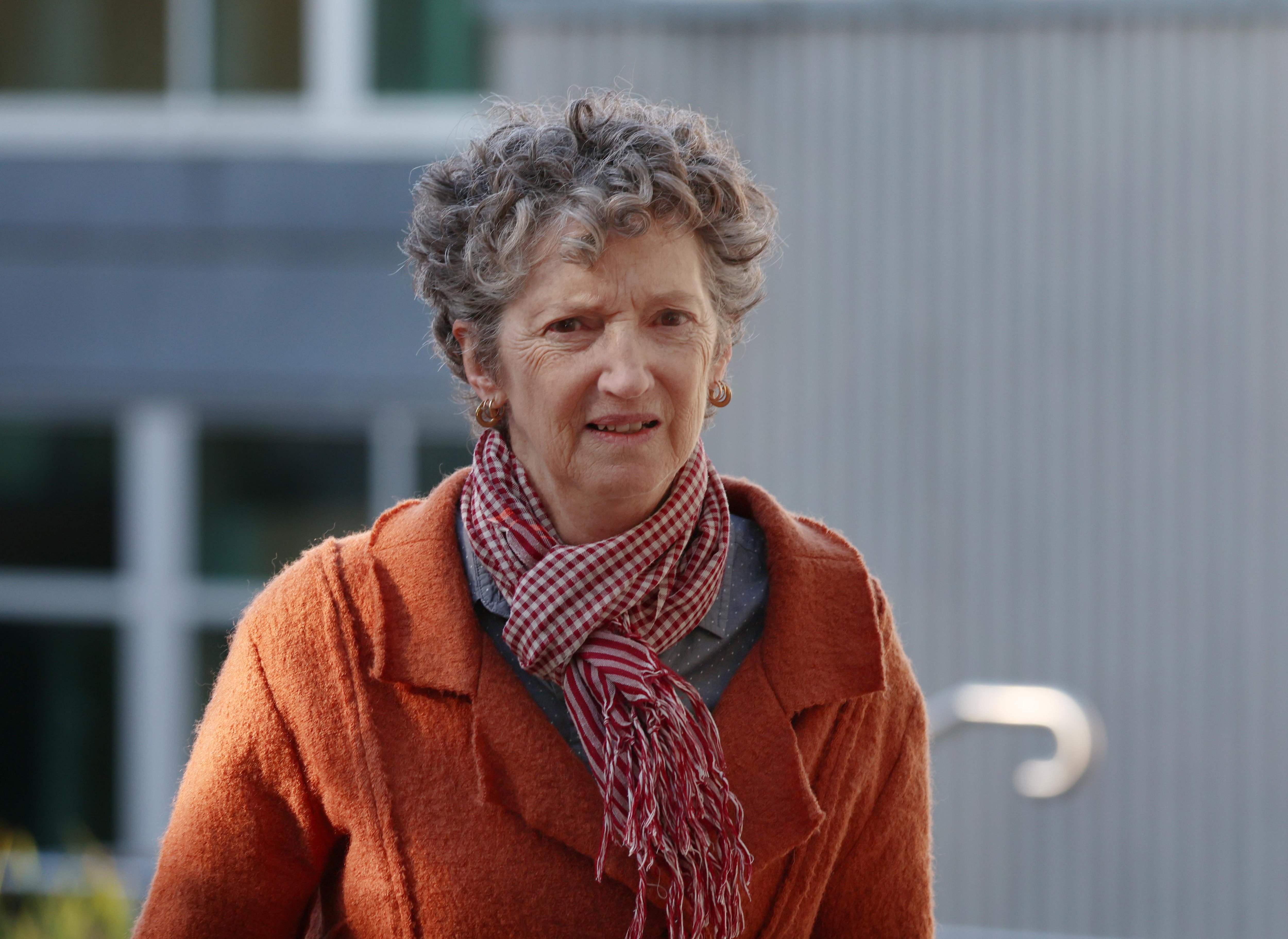 2bb3b96f43f56d3d1d5245945443a0e4