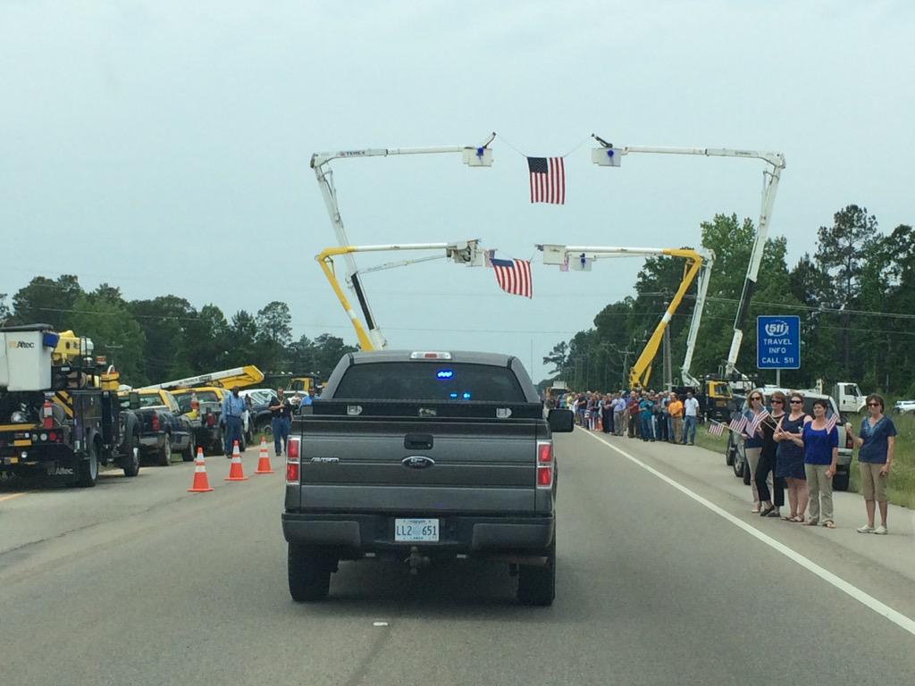 CE-_OaoXIAA0raF.jpg:large