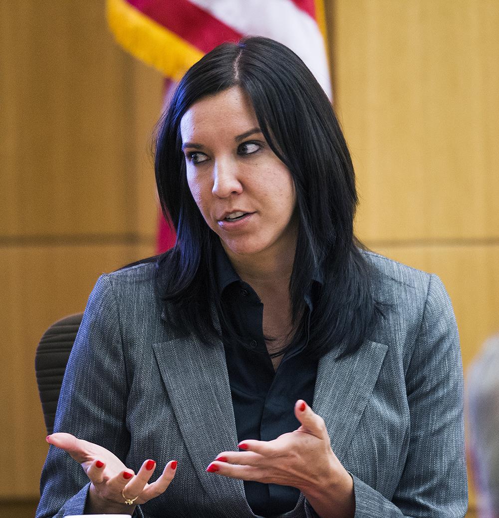 B9by3q1CAAIB6jm.jpg:large