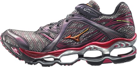 mizuno-wave-prophecy-the-anti-minimalist-shoe-4.jpg