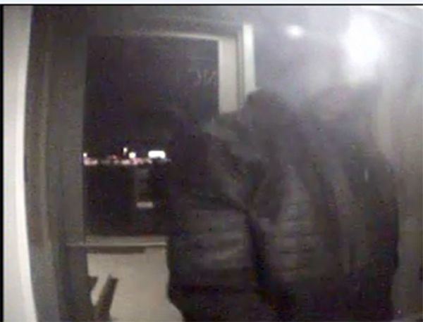 110414-wpvi-carlesha-abduction-ATM-pic-3.jpg