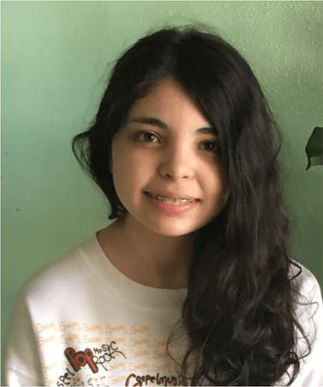 alicia_navarro_closeup_e76475909480bb9f461766254e795878.png